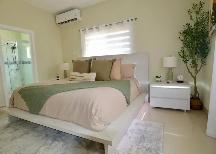 Island Vyb Luxe Ochi Rios With Solar System