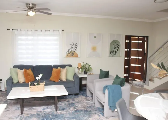 Island Vyb Luxe Ochi Rios With Solar System Holiday home *
