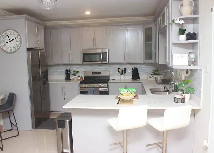 Island Vyb Luxe Ochi Rios With Solar System Holiday home *